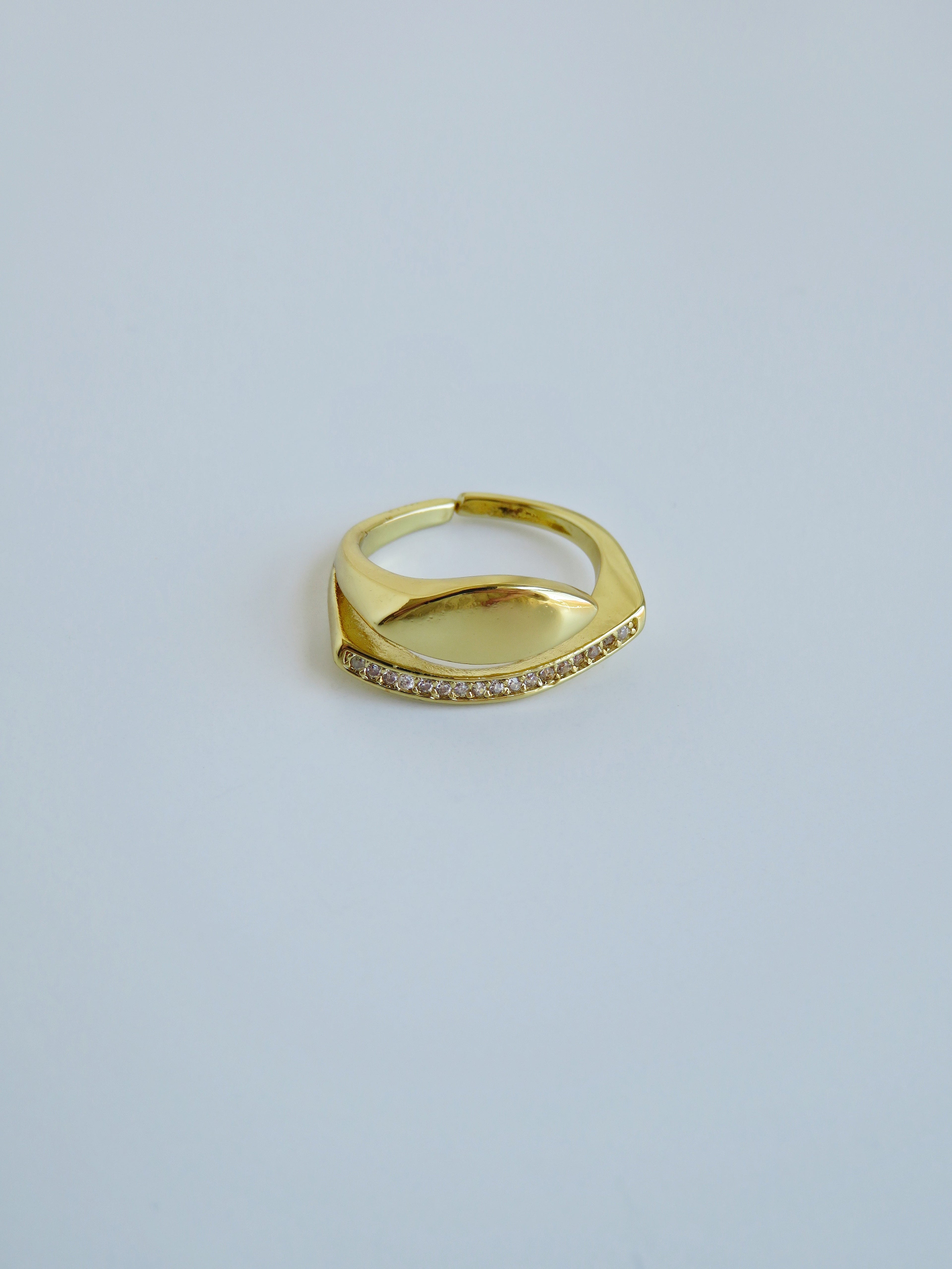 Celine Ring