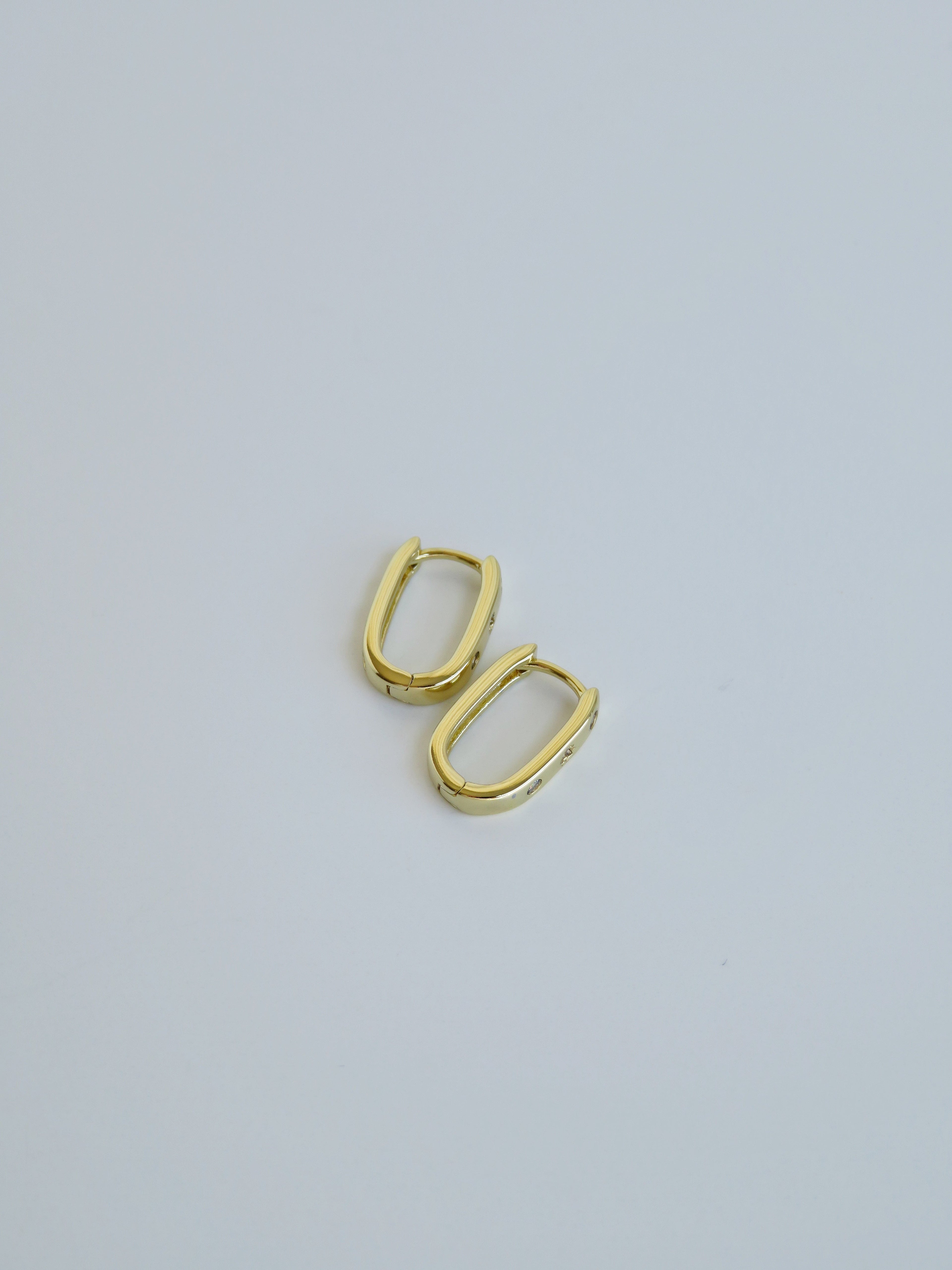 Charlotte Diamond Hoops